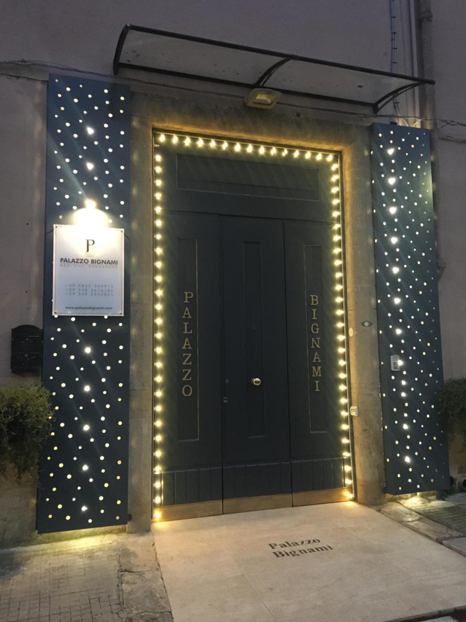 Palazzo Bignami Bed and Breakfast Lecce Exteriör bild
