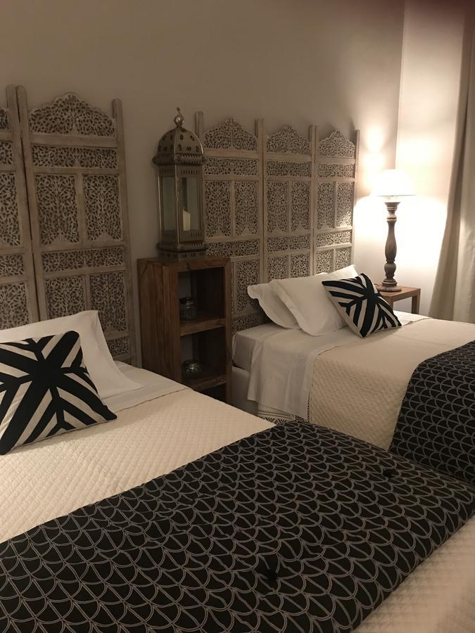 Palazzo Bignami Bed and Breakfast Lecce Exteriör bild