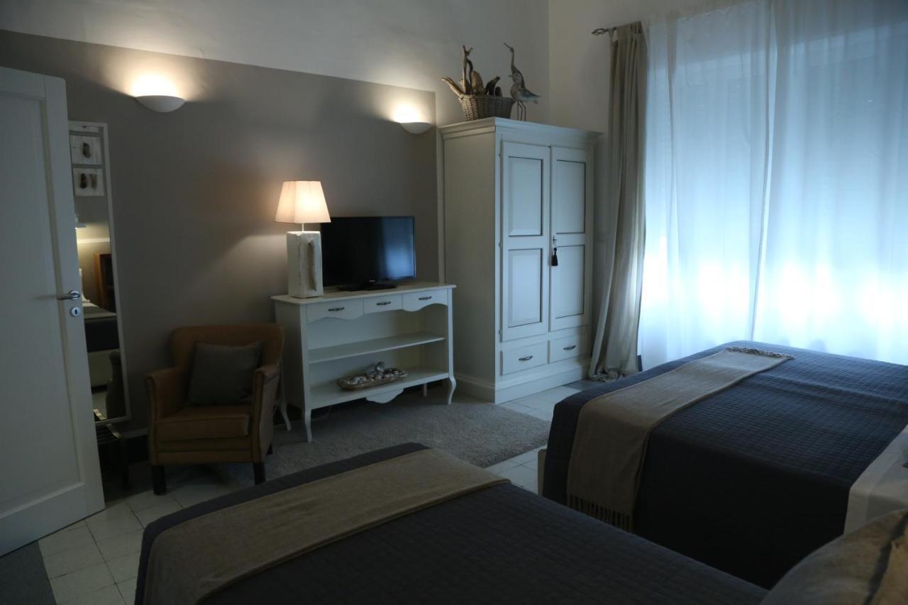 Palazzo Bignami Bed and Breakfast Lecce Exteriör bild